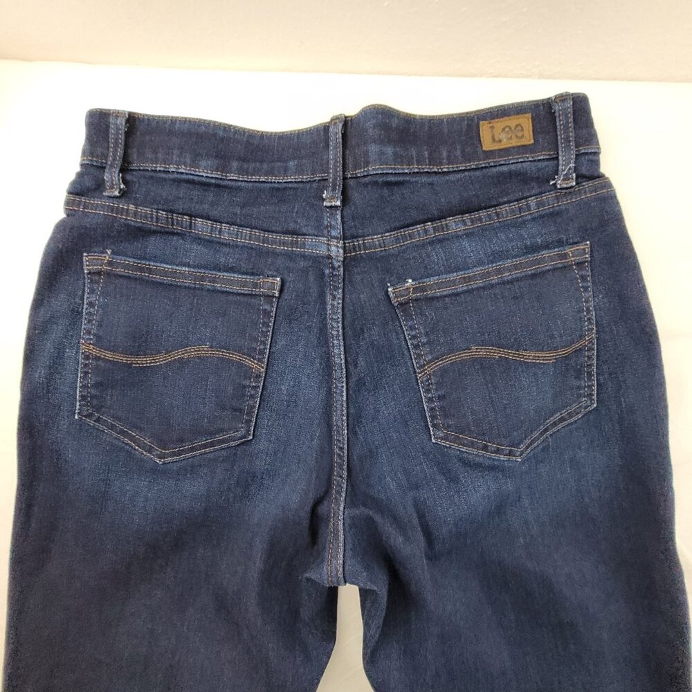Lee Jeans Women's 10 Blue Dark Wash Regular Fit Straight Leg Flex Motion - Picture 11 of 13
